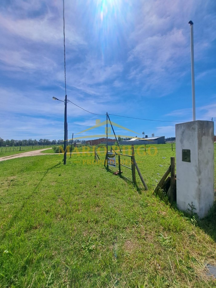 VENTA: Excelente Terreno en Esquina  Barrio Las Palmeras  (General Las Heras)