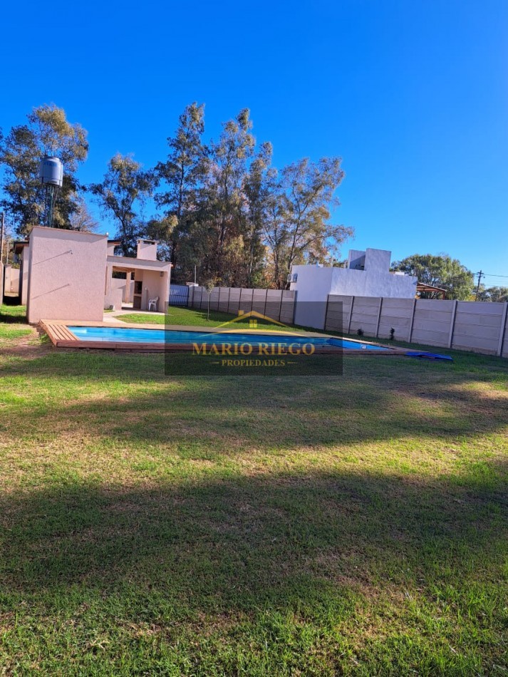 VENTA HERMOSA QUINTA CON QUINCHO Y PILETA.