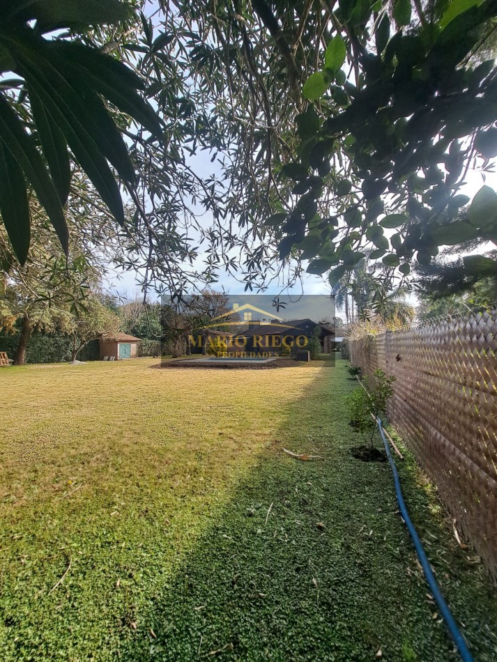 VENTA DE HERMOSA CASA QUINTA CON QUINCHO Y PILETA
