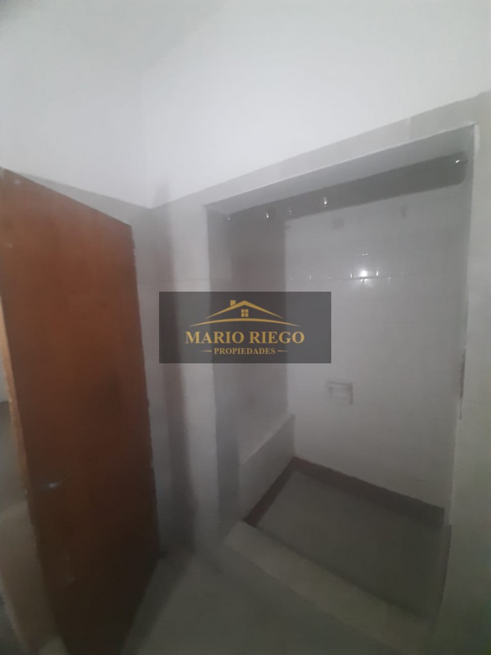 VENTA DE CASA CON TODOS LOS SERVICIOS