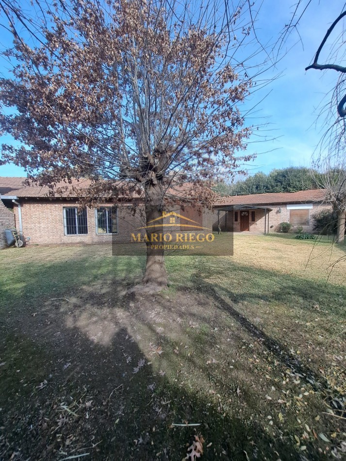 VENTA DE HERMOSA CASA QUINTA CON QUINCHO Y PILETA