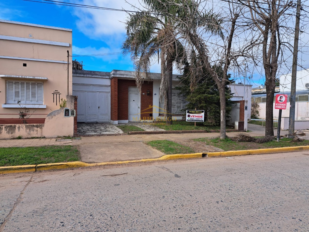 CASA EN VENTA CON EXCELENTE UBICACION