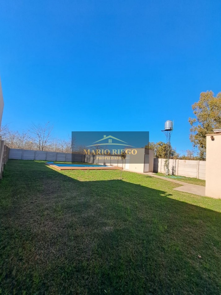 VENTA HERMOSA QUINTA CON QUINCHO Y PILETA.