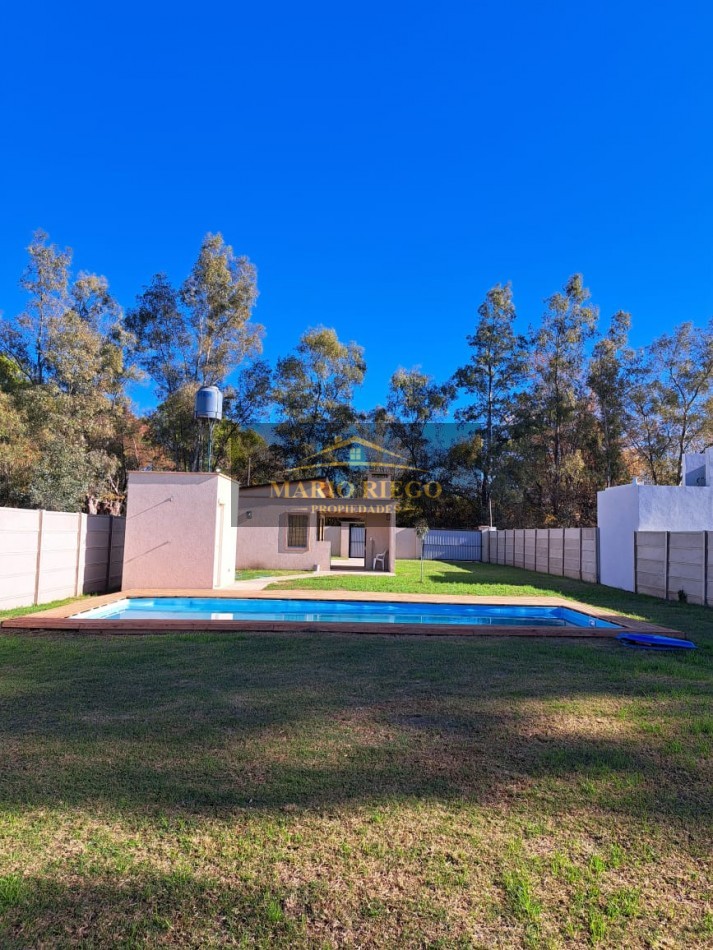 VENTA HERMOSA QUINTA CON QUINCHO Y PILETA.
