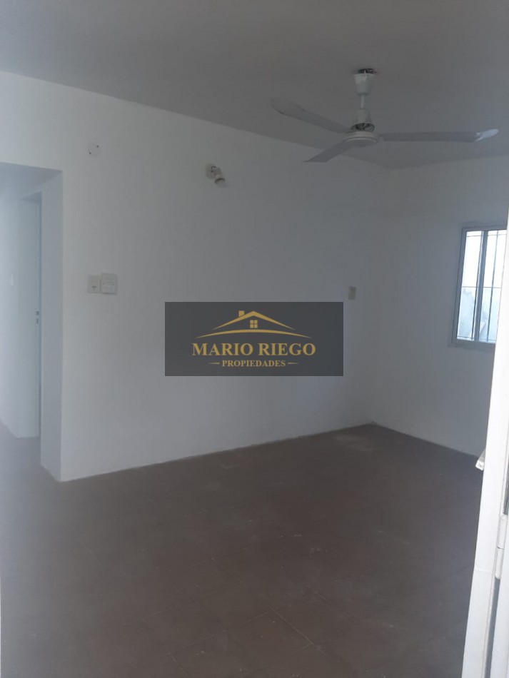 VENTA DE CASA CON TODOS LOS SERVICIOS