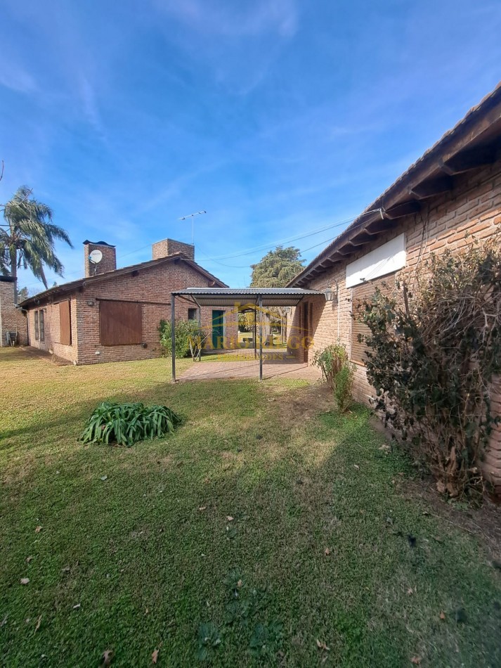VENTA DE HERMOSA CASA QUINTA CON QUINCHO Y PILETA