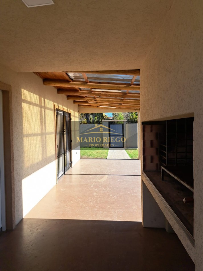 VENTA HERMOSA QUINTA CON QUINCHO Y PILETA.